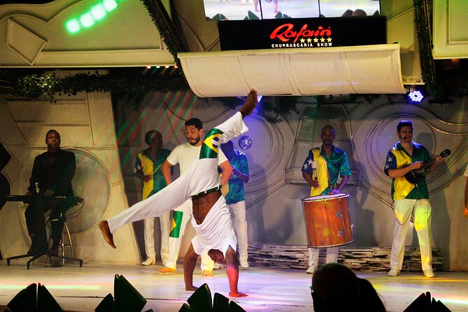 Dinner Show at Rafain in Foz do Iguaçu - Seating, volume, and comfort concerns