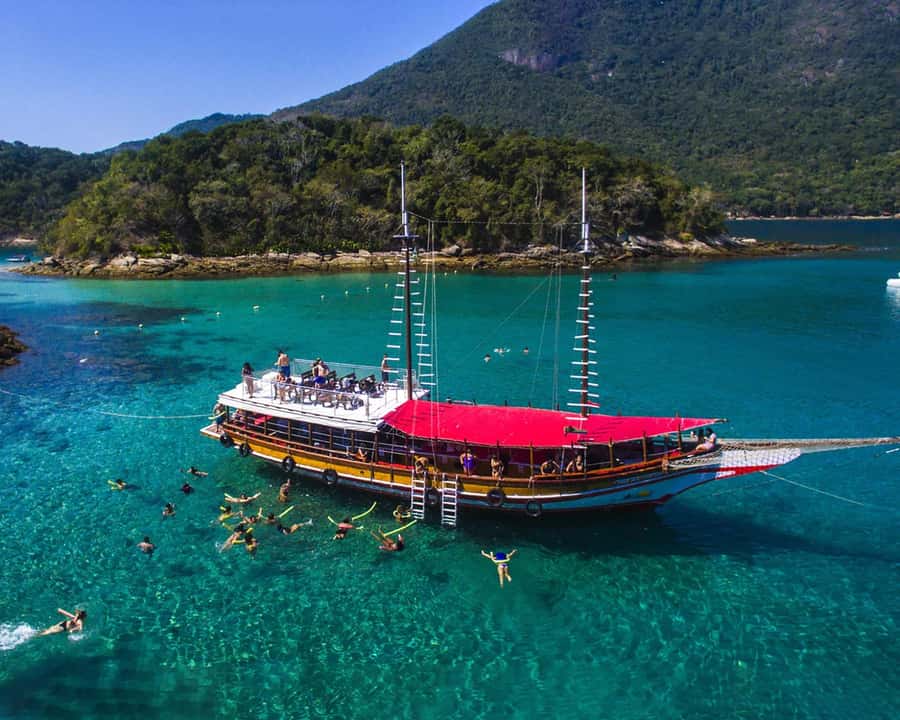 Discover Ilha Grande on a Boat Tour - Departing from Angra - Lagoa Azul, the main swimming stop