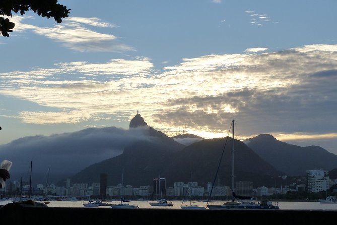 Discover Rio de Janeiro in one day - Lapa’s arches and Selarón Steps