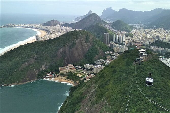 Discover Rio de Janeiro in one day - Sugarloaf Mountain by cable car
