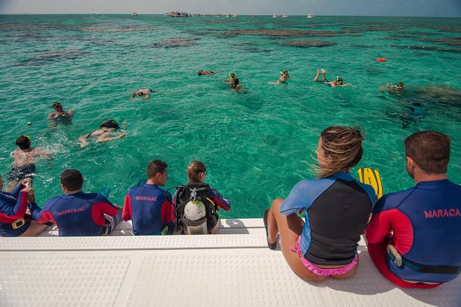 Discover Underwater Beauty: Explore Maracajaú's Parrachos Reef - A slower hour at Praia de Maracajaú