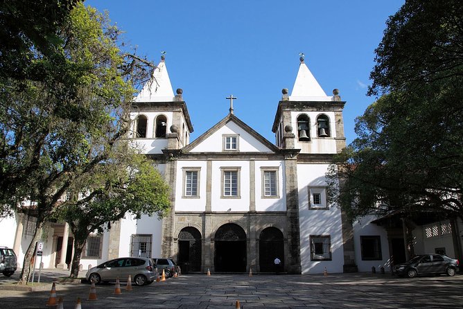 Downtown Ancient Rio Tour with Hotel pick-up and drop-off - Praça Quinze reveals Rio’s royal and civic past