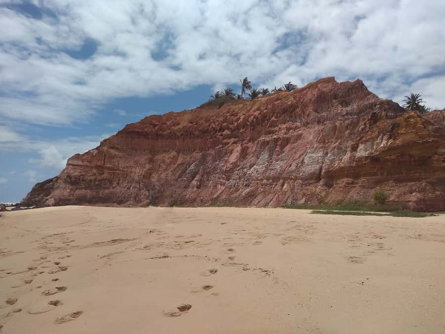 Duas Barras Beach & Marapé Dunes Full-Day Tour - Walking from the beach toward Marapé Dunes