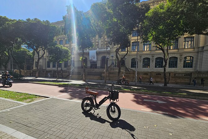 E-Bike Tour: Local Guide, Historic Center to Ipanema - Finishing at Ipanema and Pedra do Arpoador