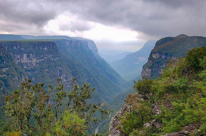 English Speaking Private Tour To Canyons Fortaleza, Itaimbezinho - What the private vehicle and English support add