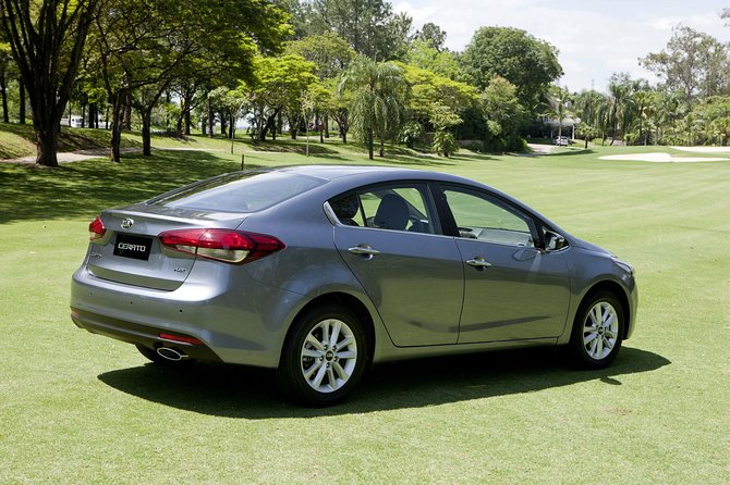 Executive private transfer from GIG Rio Galeao airport up to 4 pax to Buzios - The two-hour drive to Búzios