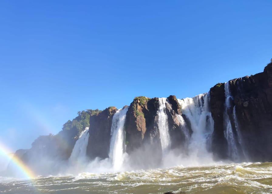 Explore Iguazu Falls and Bird Park: Complete Tour - Who should book this tour