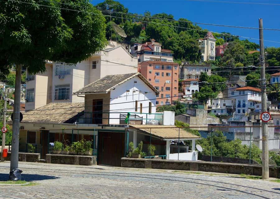 Explore Santa Teresa: Walking Tour - Parque das Ruínas and the city views