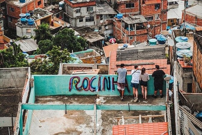 Explore the history and culture of Favela da Rocinha - Learning Rocinha’s history and culture