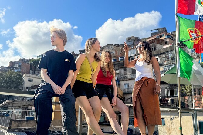 Favela da Rocinha Tour - Bella Vista Rooftop closes the route