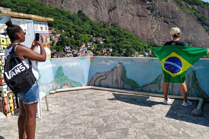 Favela Walking Tour in Rio de Janeiro - What makes this Rocinha tour worth considering