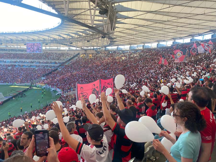 Flamengo Game Experience at the Maracanã Stadium - Getting back after the final whistle