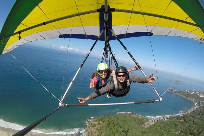 Flight experience DE Asa DE lta in Rio de Janeiro - Safety Equipment and Instructor Support