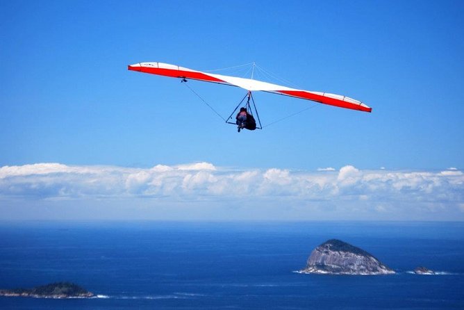 Flight experience DE Asa DE lta in Rio de Janeiro - Landing at Praia do Pepino in São Conrado