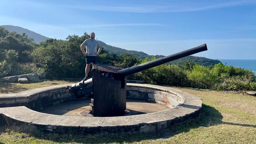 Florianópolis: South Naufragados Trail - The first hour through rainforest