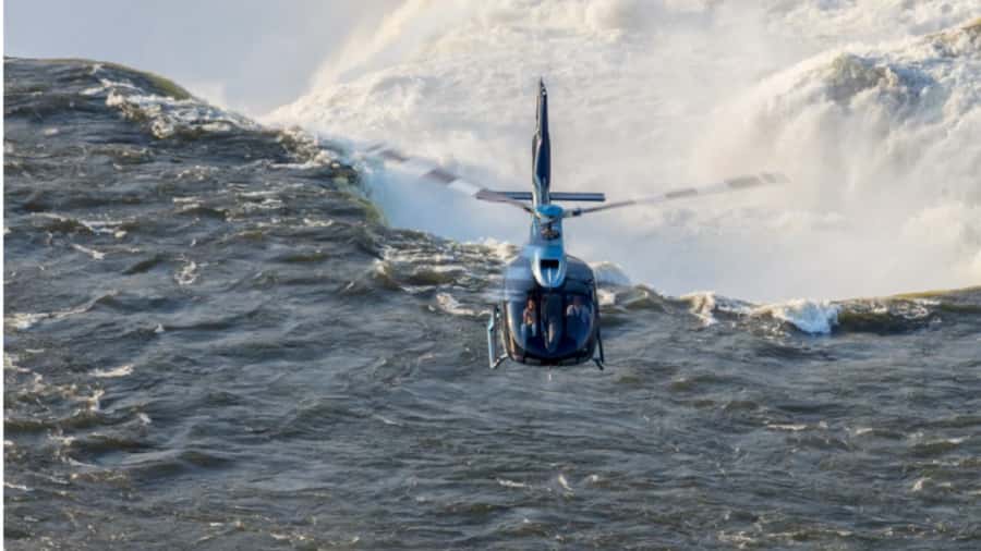 Foz do Iguaçu: Helicopter Flight over the Iguassu Falls - Arriving at Helisul near the Visitors Center