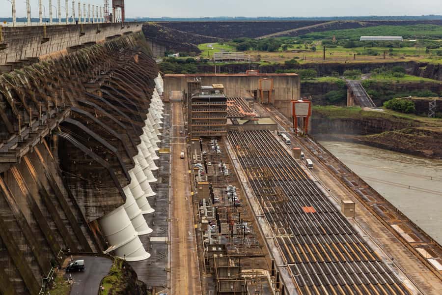Foz do Iguaçu: Itaipu Hydroelectric Dam - Who will enjoy this Itaipu visit?