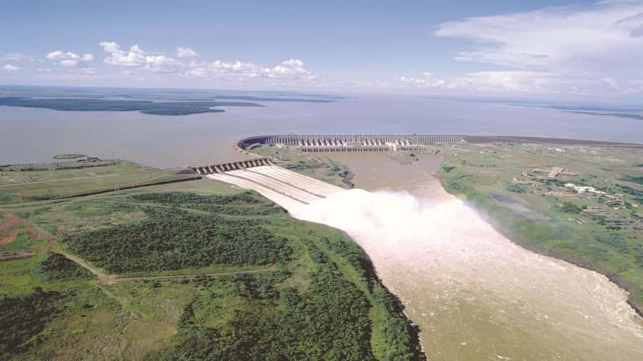 Foz do Iguaçu: Itaipu Hydroelectric Dam Guided Tour - Hotel pickup makes the morning easier