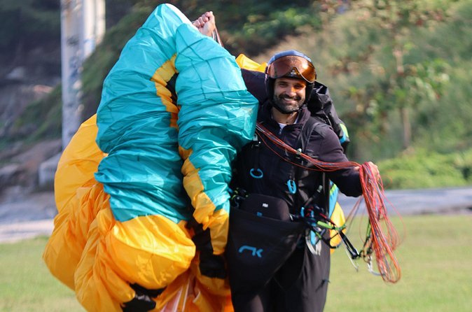 Free Flight DE Parapente in São Conrado Rio DE Janeiro - Safety, comfort, and who should book