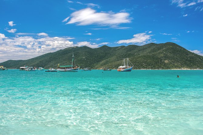 From Búzios to Arraial on a Private Tour! - Lunch at Praia dos Anjos is a practical break