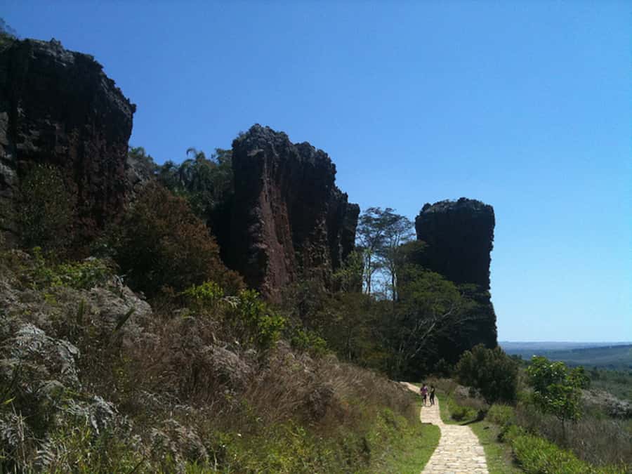 From Curitiba: Vila Velha State Park Full-Day Group Tour - The early ride from Curitiba to Vila Velha