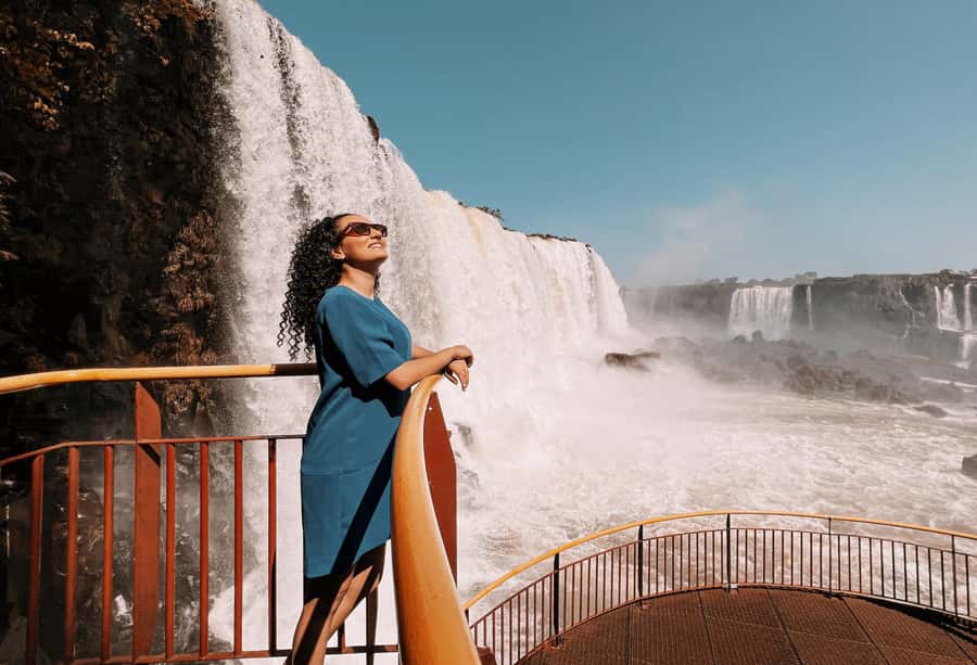 From Foz do Iguaçu: Sunset at the Falls - Entering the park after regular closing