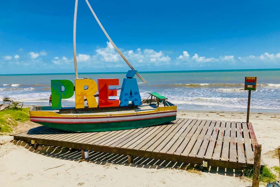 From Jericoacoara: Preá Beach and Paradise Lagoon Tour - Preá Beach and a glimpse of local coastal life