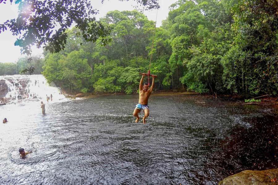 From Manaus: Presidente Figueiredo Waterfalls Daytrip - What to pack for wet forest trails