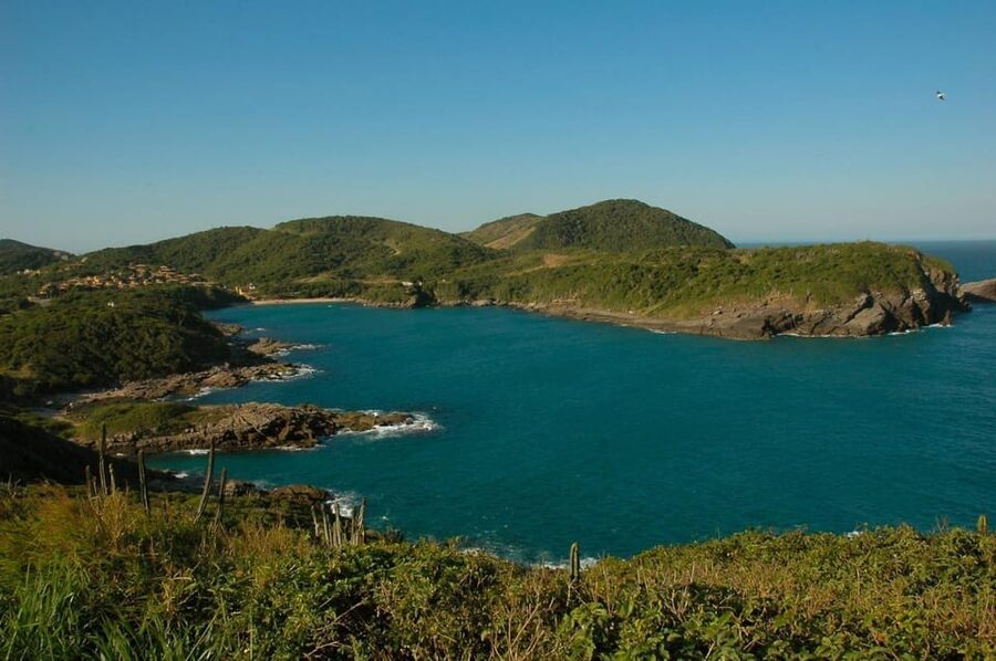 From Rio: Buzios Beaches Day Trip with Boat Ride and Lunch - One hour on Rua das Pedras
