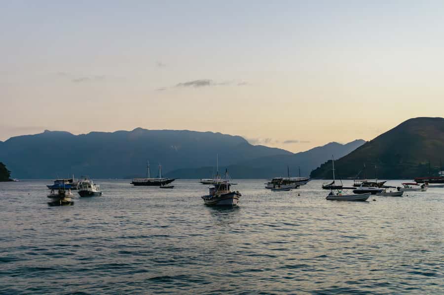 From Rio de Janeiro: Angra dos Reis Boat Trip with Lunch - Reaching the Port and Boarding the Schooner