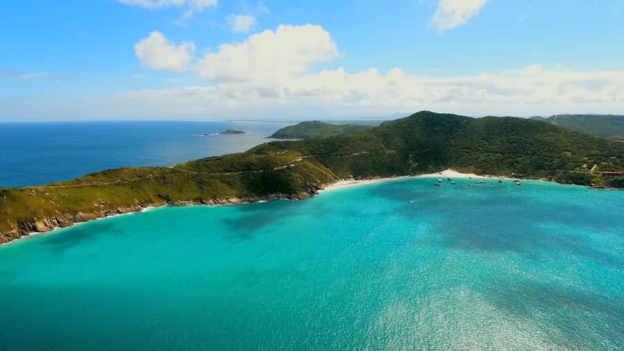 From Rio de Janeiro: Arraial do Cabo Boat Trip with Lunch - Boarding the schooner at Arraial do Cabo