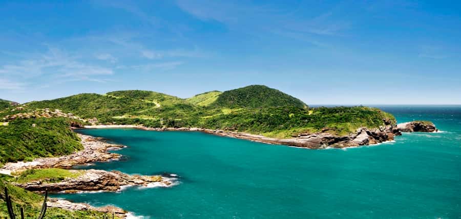 From Rio de Janeiro: Búzios Full-Day Boat Tour - Reaching Búzios and boarding the schooner