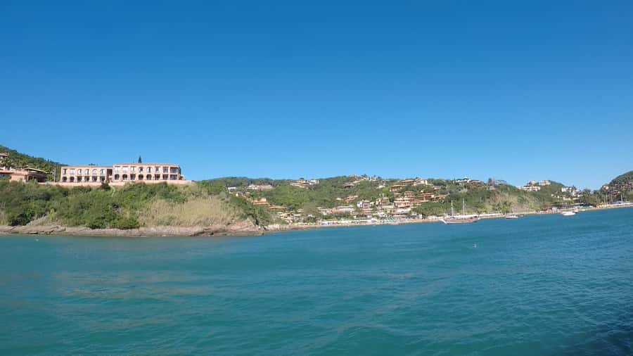 From Rio de Janeiro: Búzios Full-Day Boat Tour - Buffet lunch, with timing that can shift