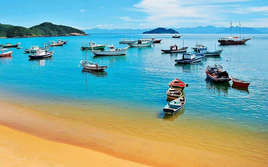 From Rio de Janeiro: Búzios Full-Day Boat Tour - Rua das Pedras after the boat