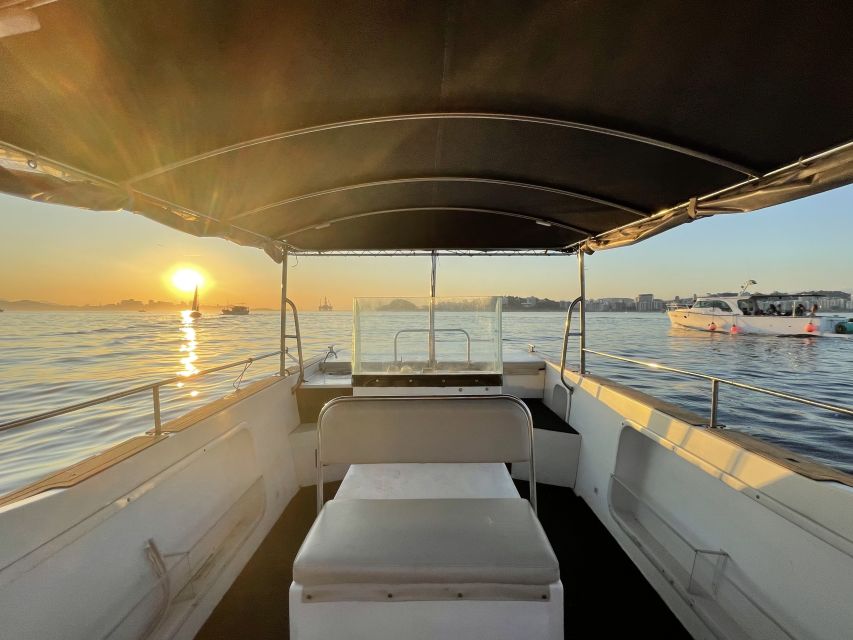 From Rio de Janeiro: Private Speedboat Tour - Captain Wellington and the language question