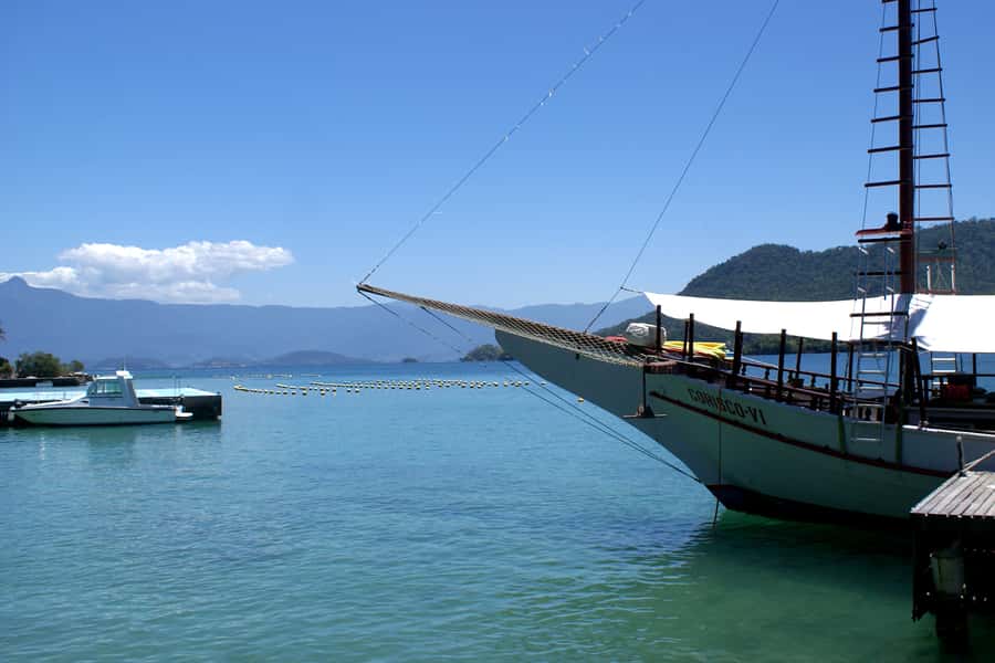 From Rio: Full-Day Angra dos Reis Cruise & Island Tour - Swimming, snorkeling, and what costs extra