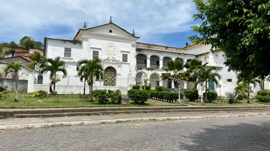 From Salvador: Cachoeira Colonial Town Daytrip - A Bahian buffet with a valley view