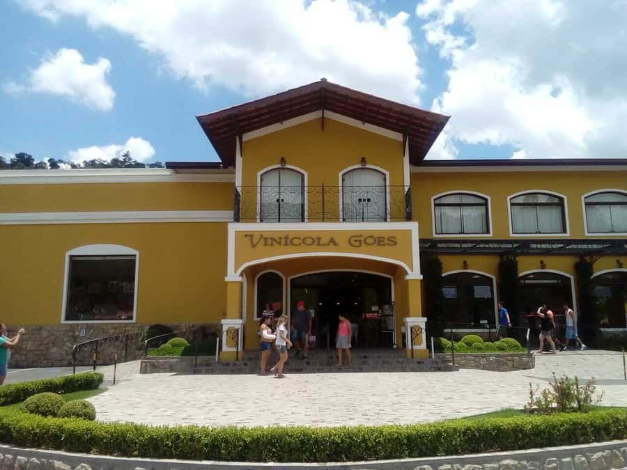 From São Paulo: São Roque Wineries Route and Tasting of Wine - São Roque’s 17th-century wine tradition