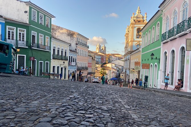 Full City Tour Historic and Panoramic - Mercado Modelo, crafts, and the practical souvenir stop