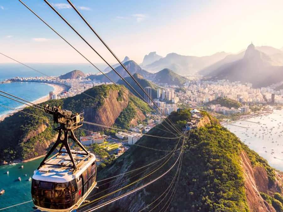 Full-Day City Sightseeing Tour in Rio de Janeiro - Selarón Steps, color and local character
