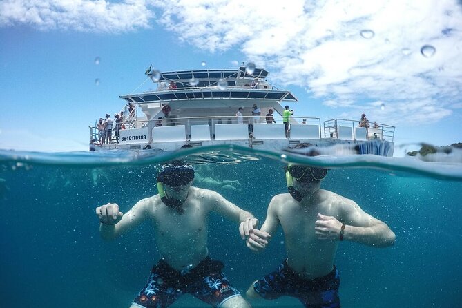 Full Day in Búzios with Catamaran Tour and Lunch - Buffet lunch close to the pier