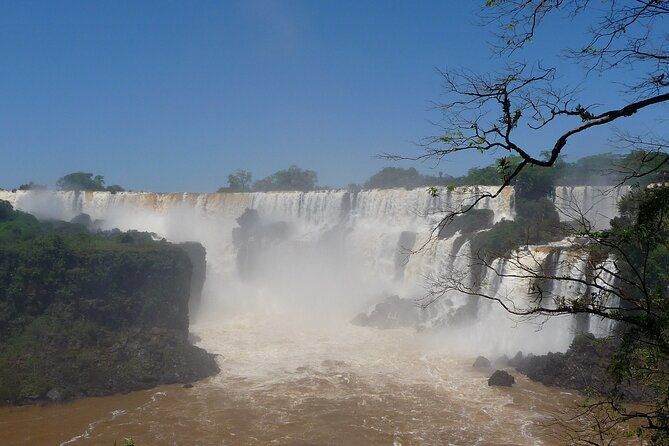 Full-Day Private Tour in Iguazu Falls - The 7:00 am start and private vehicle