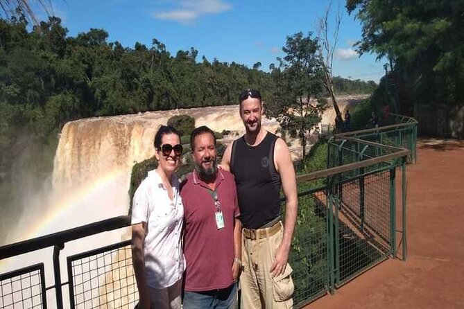 Full-Day Private Tour: Paraguayan Falls, City Tour and Shopping Ciudad Del Este - Saltos del Monday, a forest break from retail