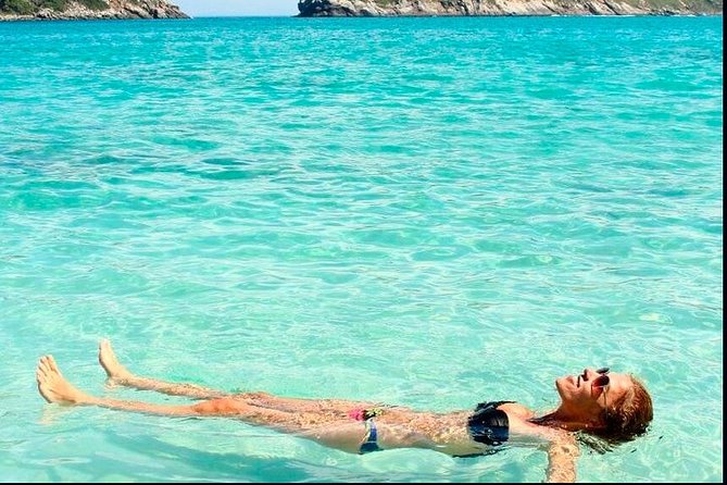 Full Day Tour to Angra dos Reis and Grand Island - Aracatibinha Beach offers a quieter hour