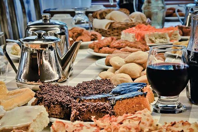 German Night - Dinner and Folklore - The timing problem you should plan around