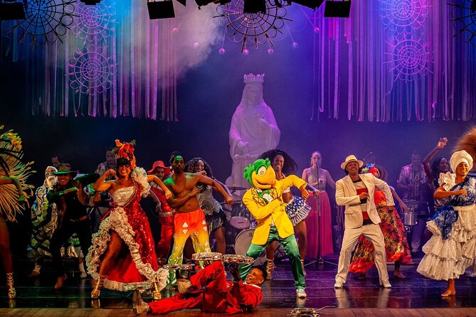 Ginga Tropical - Brazilian Samba and Folklore Show - The 8:30 pm samba class gets you moving
