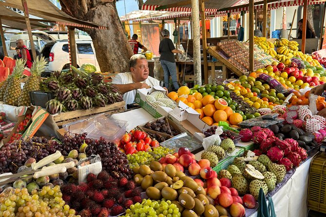 Guided Market Fruit Tasting in Rio with 15+ Exotic Flavors - Key points at a glance