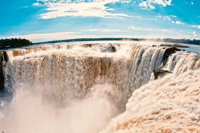 Guided tour of the Iguacu Falls on the Argentine side - Riding the Gas Train to the Walking Routes