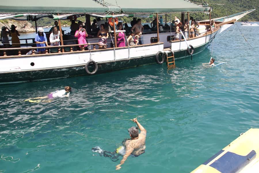 Half-Day Schooner Cruise and Snorkeling in Paraty Bay - Who will enjoy this cruise most