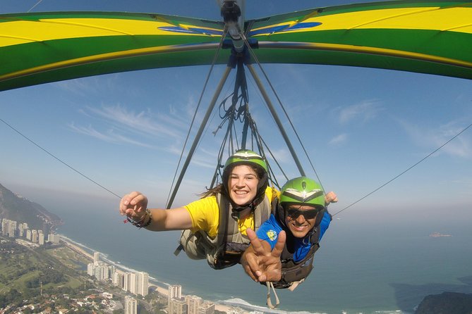 Hang gliding Hang gliding Experience Rotorfly - Stop one: launching from Pedra Bonita